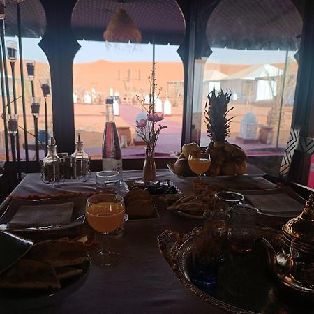 Merzouga Traditional Luxury Camp Exteriör bild