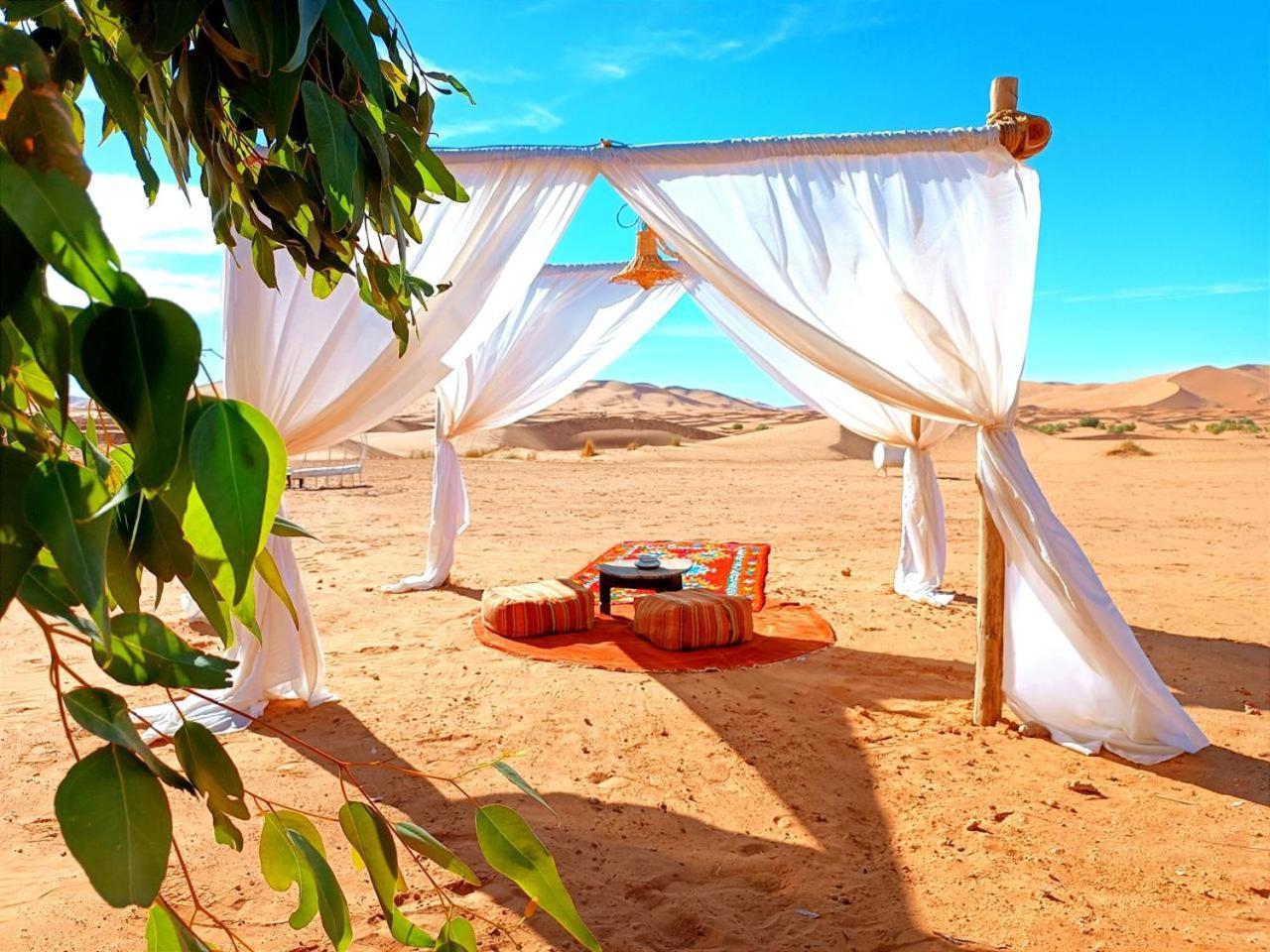 Merzouga Traditional Luxury Camp Exteriör bild