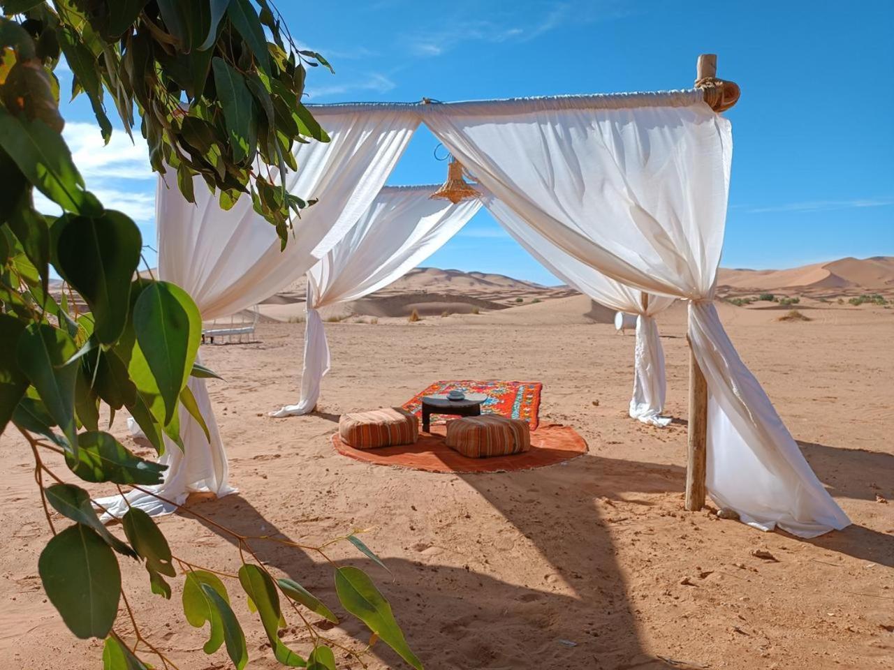 Merzouga Traditional Luxury Camp Exteriör bild