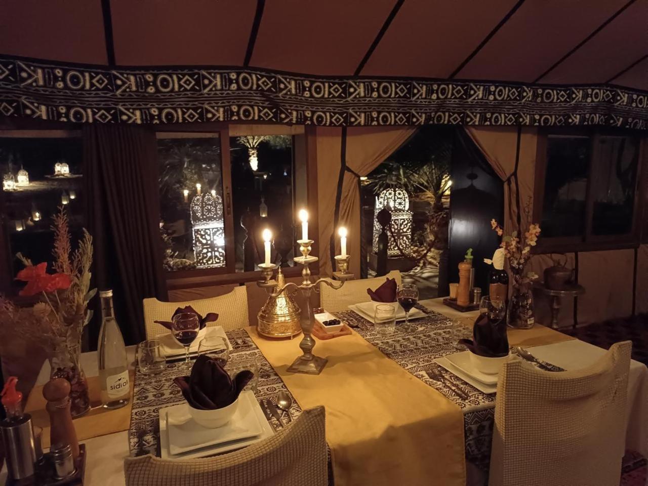 Merzouga Traditional Luxury Camp Exteriör bild