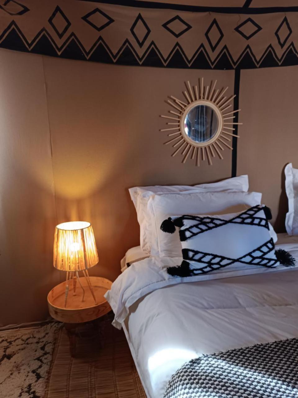 Merzouga Traditional Luxury Camp Exteriör bild
